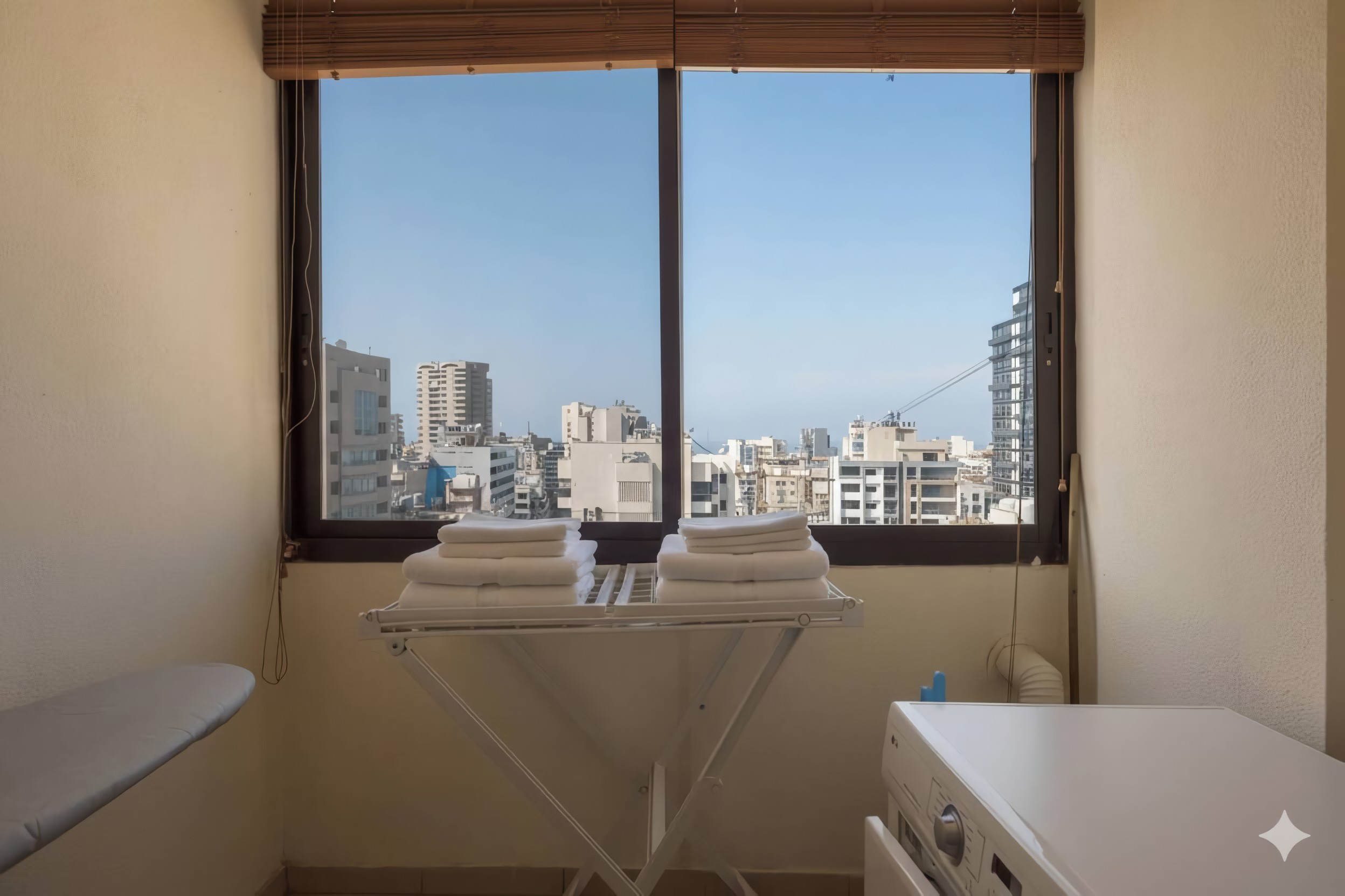 3 bedroom Furnished apartment in Hamra